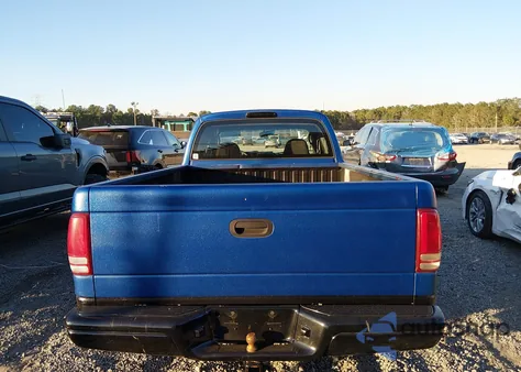 2000 Dodge Dakota Slt/Sport from USA, damaged, VIN 1B7GL22X0YS592415